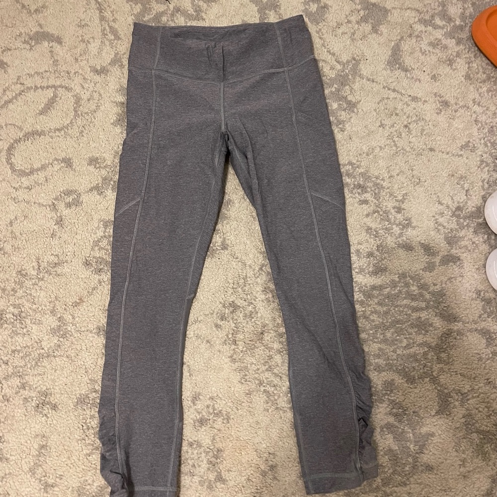 Lulu lemon slight crop legging